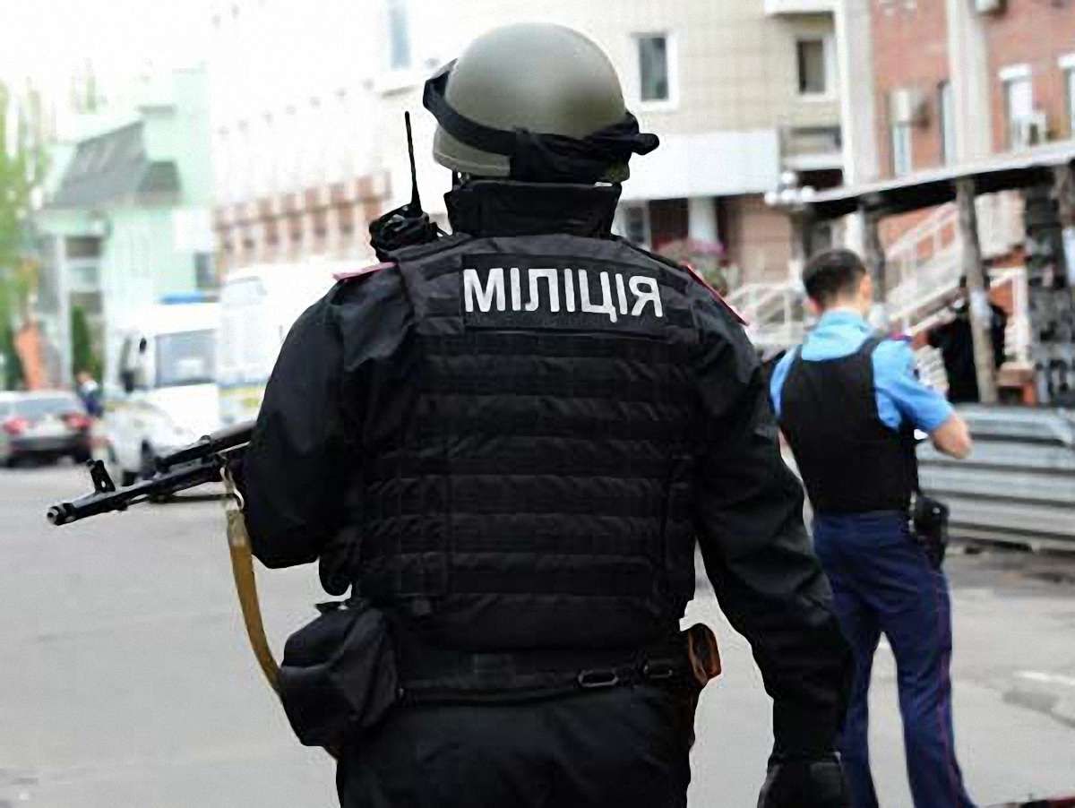 Волонтерів Червоного хреста сильно побили і відпустили