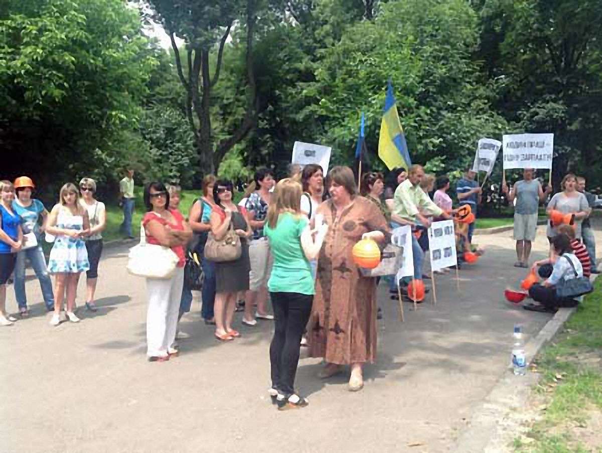 На Львівщині страйкують шахтарі, вимагаючи виплати зарплат