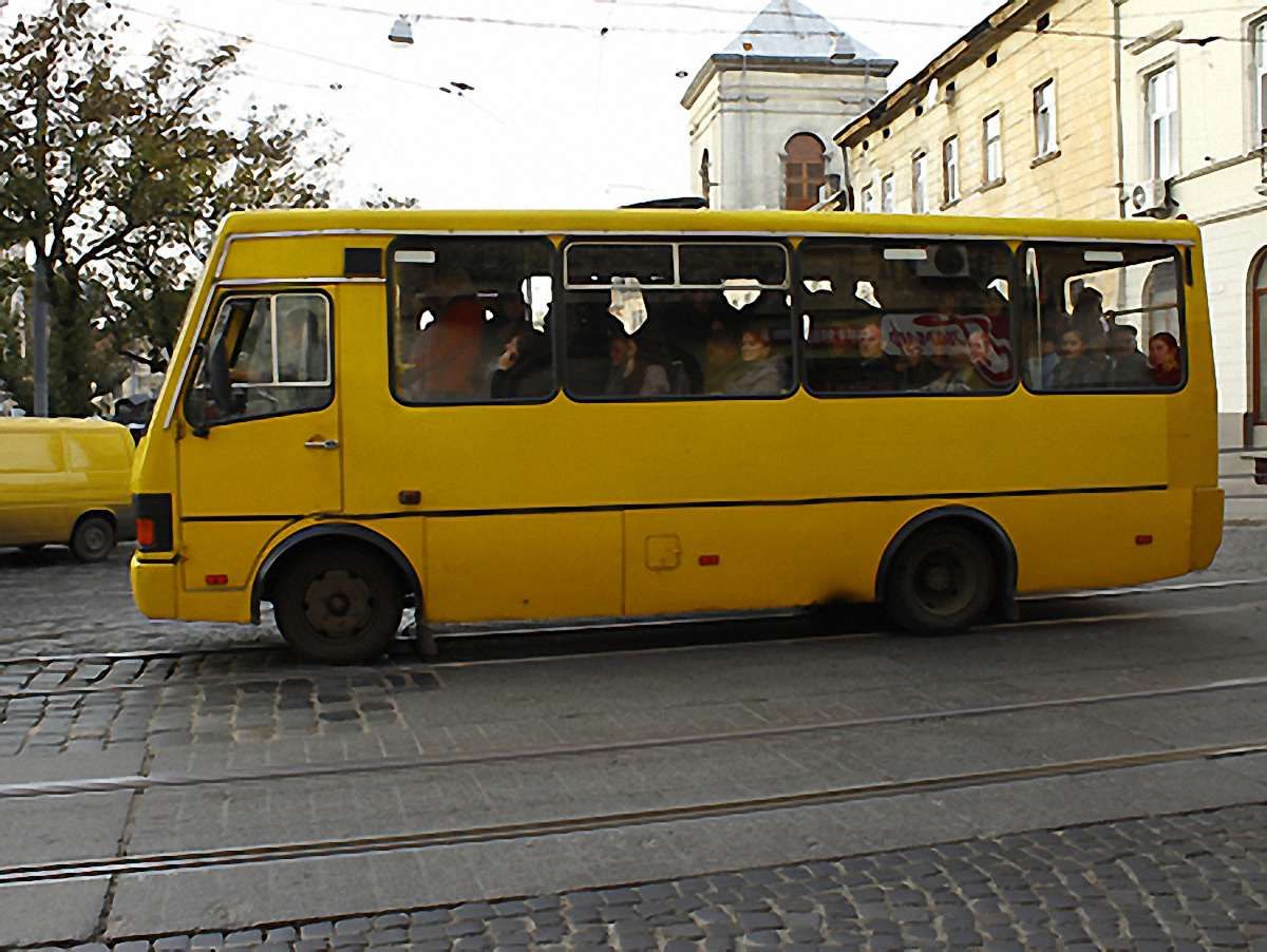 Автобуси №28 їхатимуть у Рудно через окружну дорогу