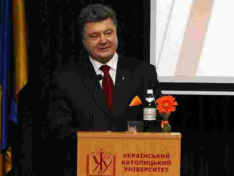 Частина львівської інтелігенції виступила на підтримку Порошенка