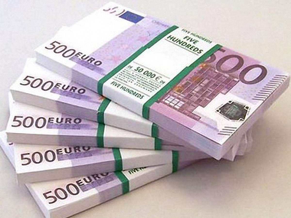 Україна та ЄС підписали документи для виділення Києву €1 млрд