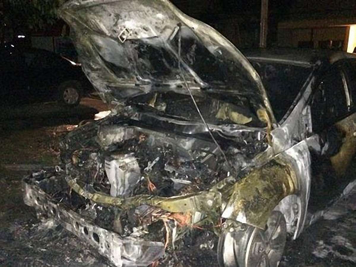 Невідомі підпалили авто в.о. мера Ужгорода