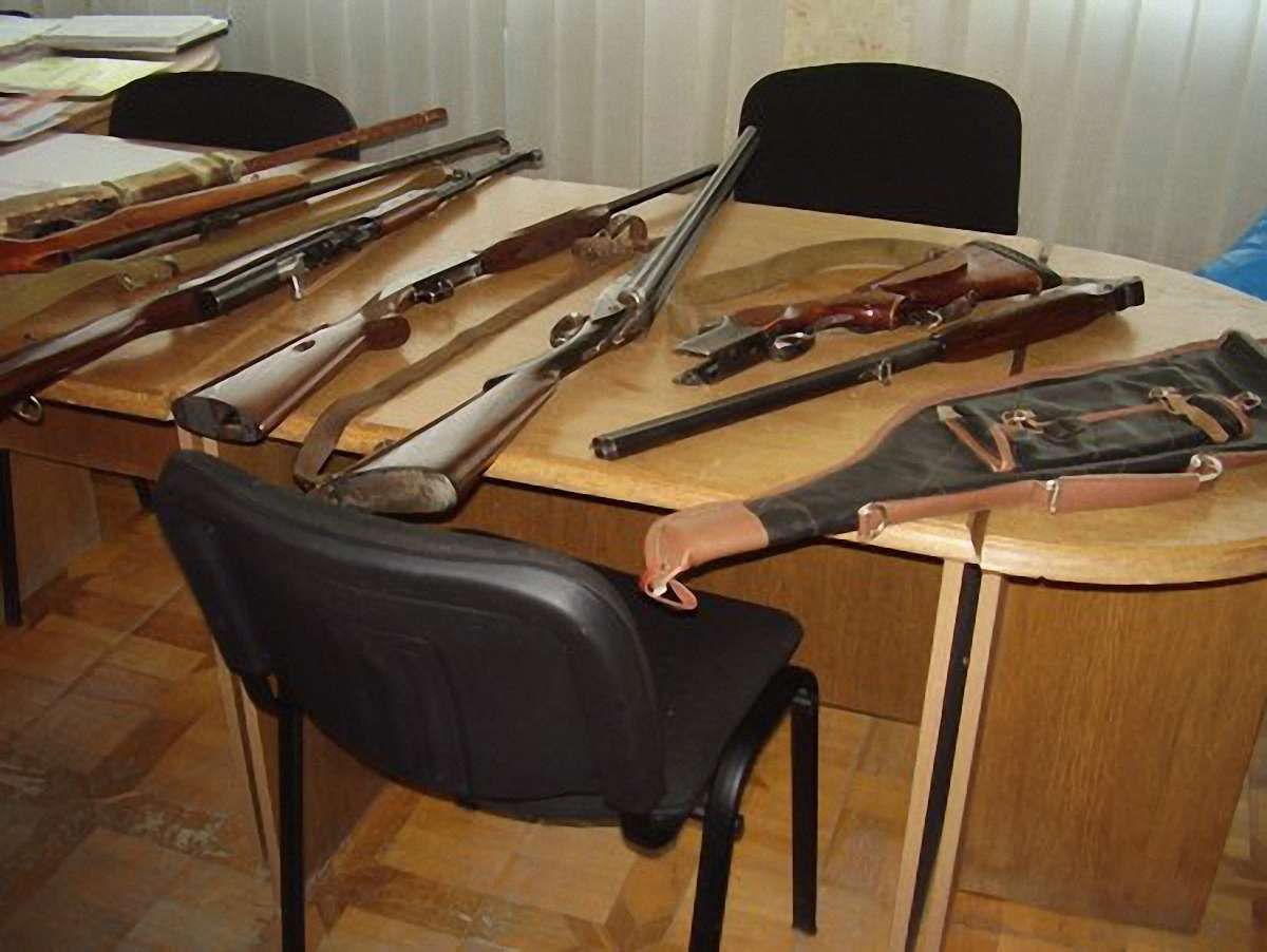 За тиждень на Львівщині здали 16 одиниць зброї