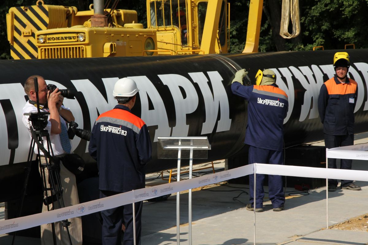 Терористи тричі підривали газопровід Уренгой-Помари-Ужгород