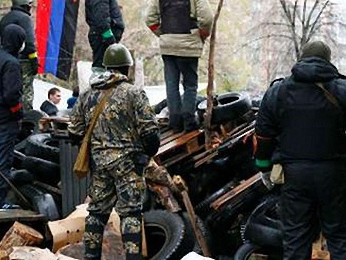 На Луганщині сепаратисти розгромили ще дві ОВК