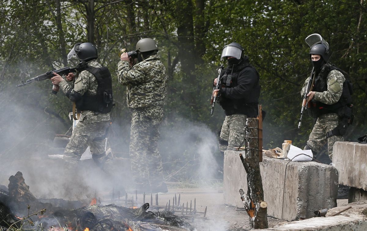 Силовики відбили напади терористів на два блокпости