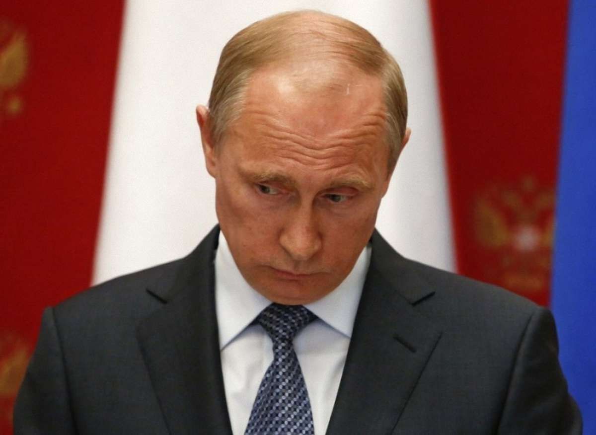 Путін наказав воякам РФ повернутися у місця постійної дислокації