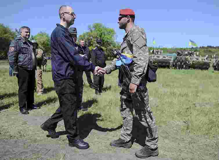 Турчинов підписав указ про військові звання для учасників АТО