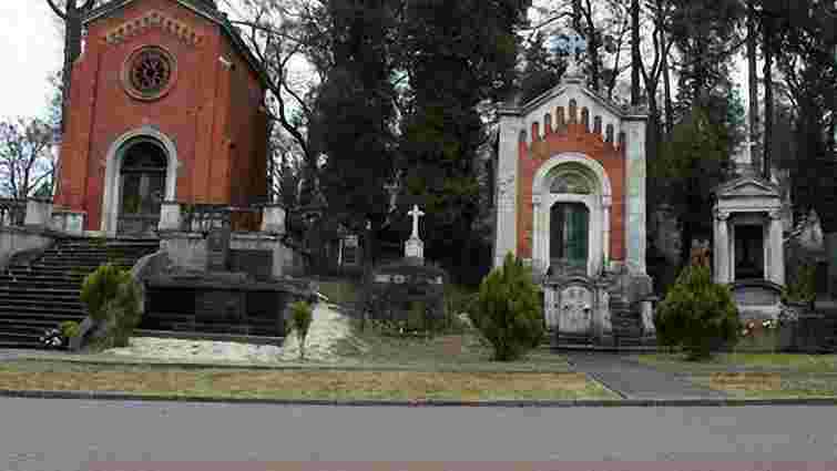 На Личаківському цвинтарі встановлять додаткові відеокамери