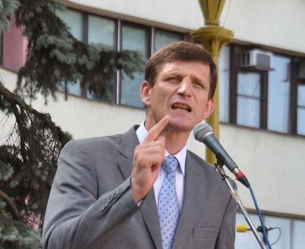 600 кримських абітурієнтів складуть ЗНО на материку