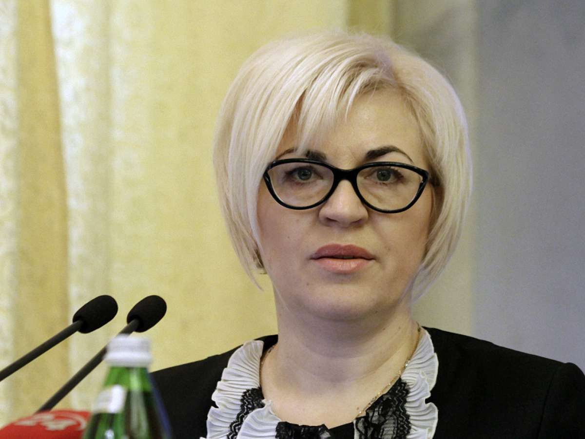 Ірина Сех так і не пояснила громаді, чому порушує Конституцію