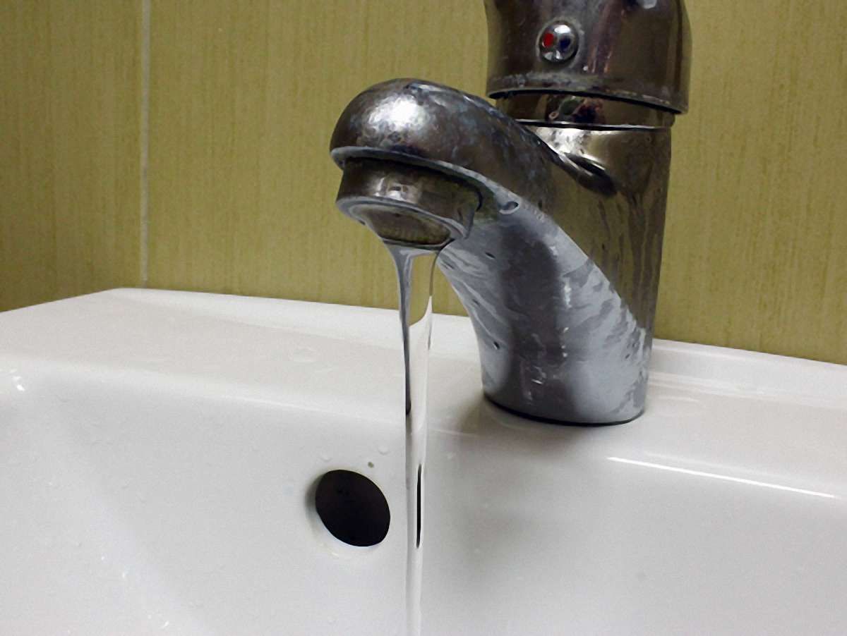 Через аварію на водогоні околиці Львова без води