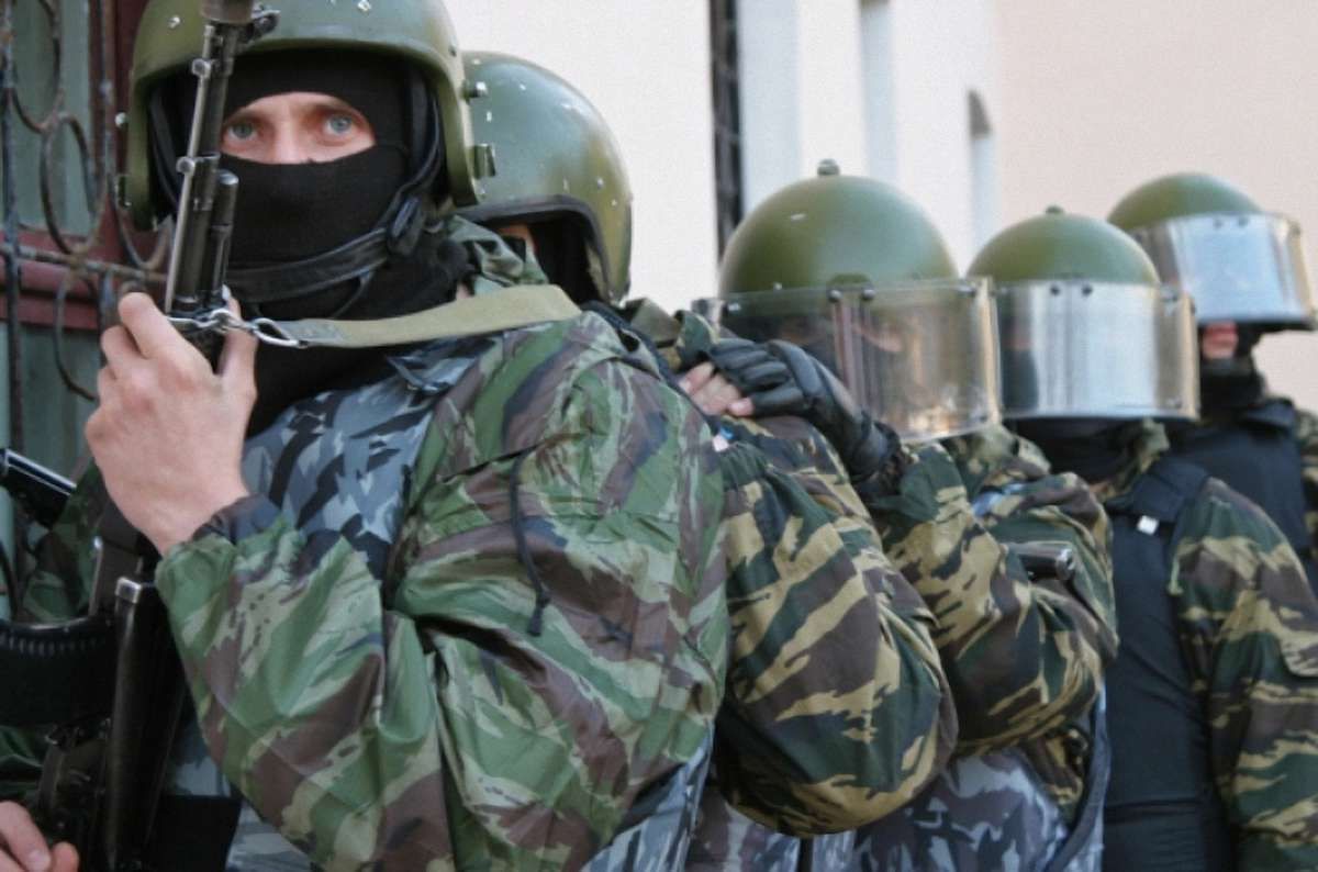 У Горлівці затримали двох озброєних диверсантів 