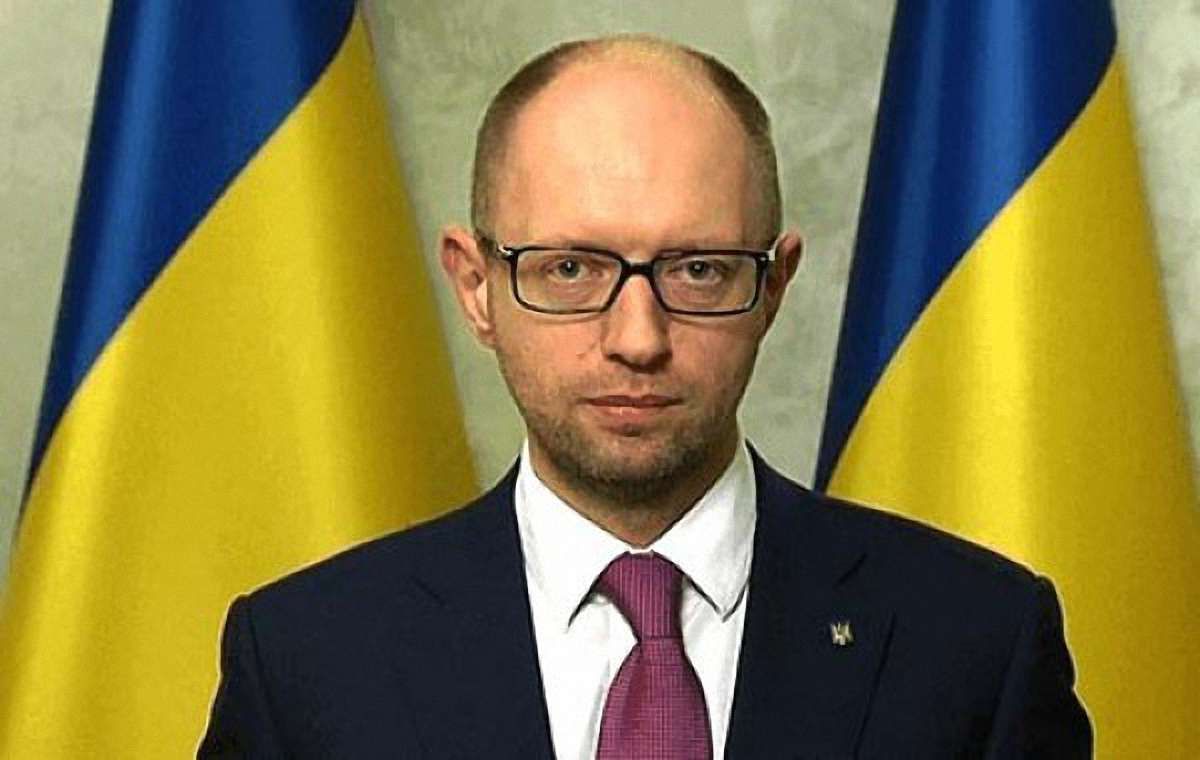 Арсеній Яценюк звернувся до українців напередодні виборів