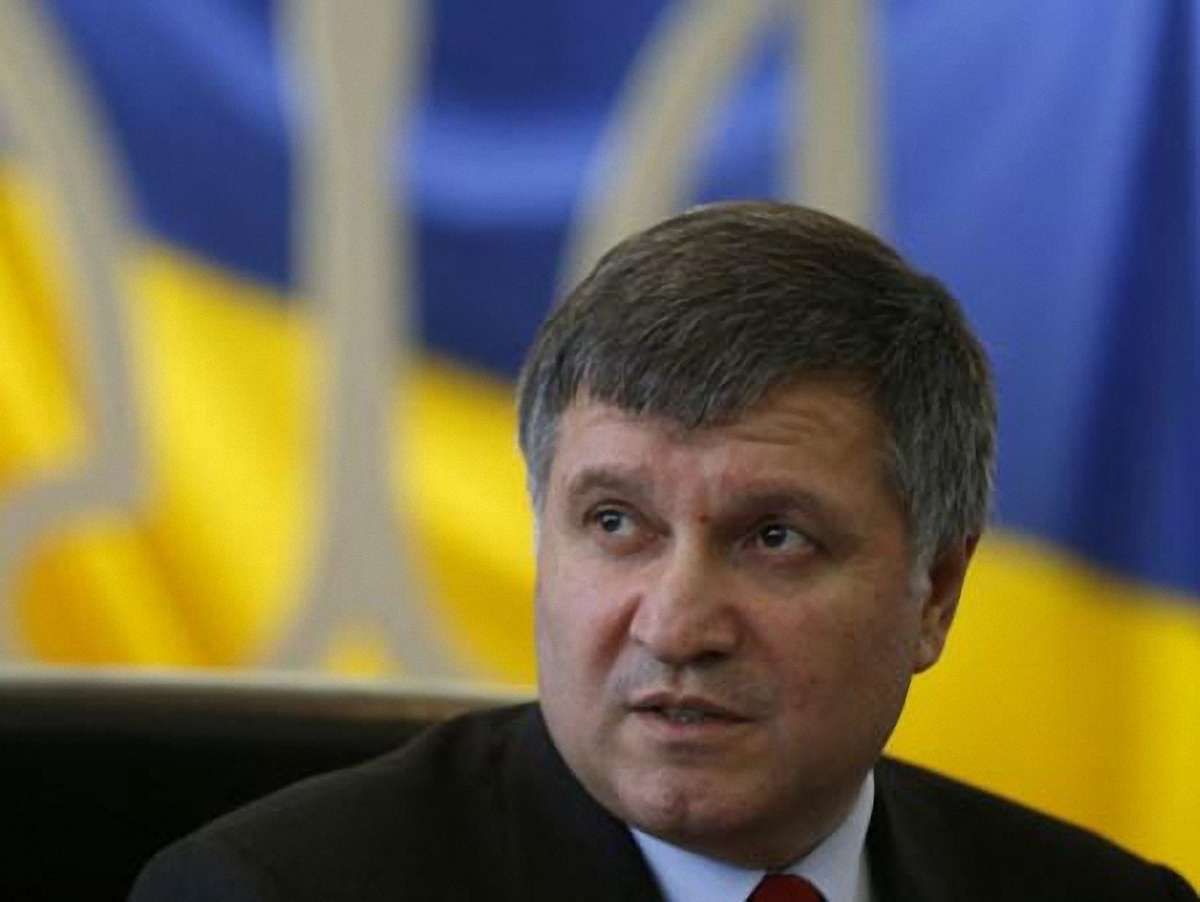 Аваков спростував інформацію про злом хакерами системи «Вибори»