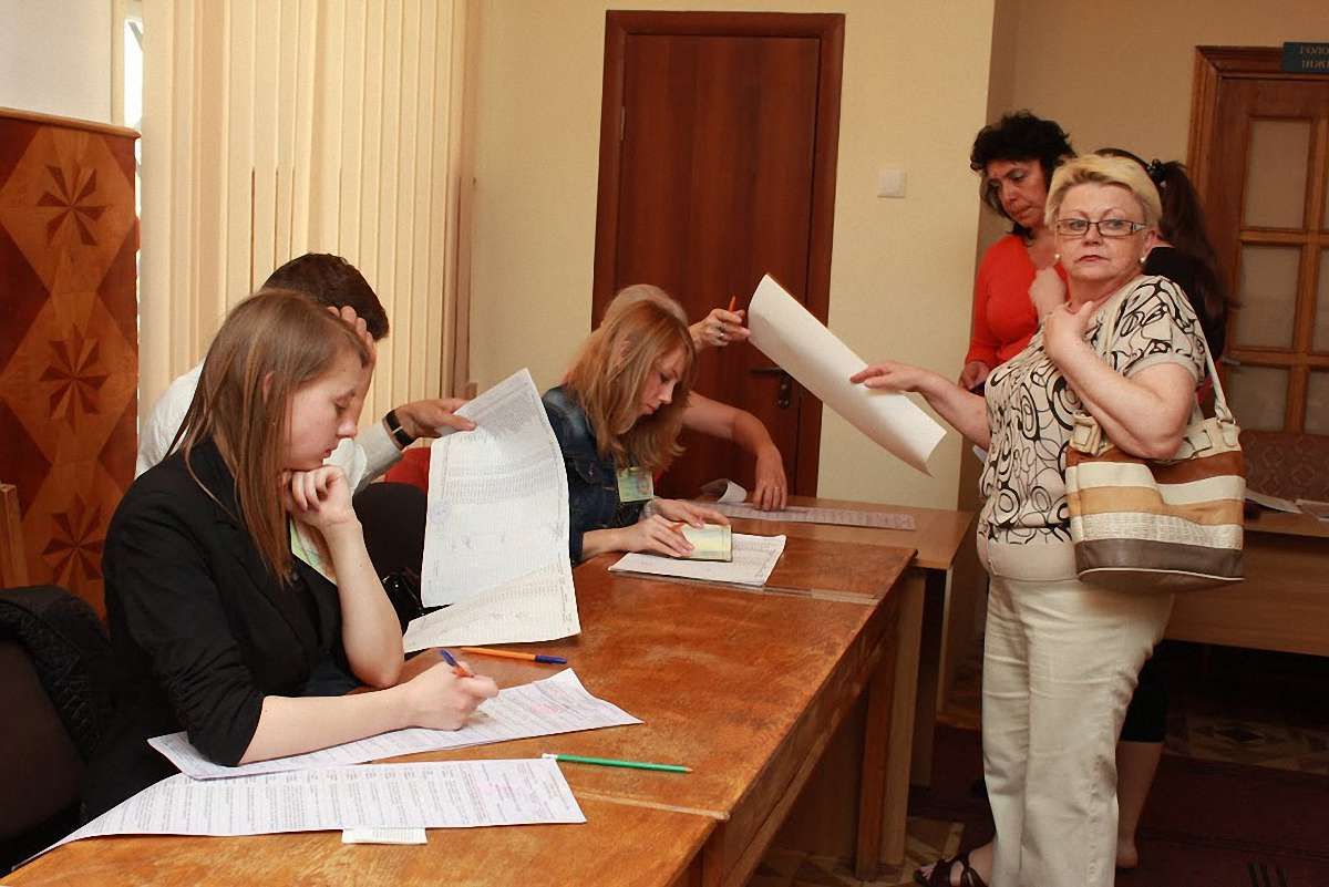 Станом на 11:00 у Львові проголосувало вже 22% виборців