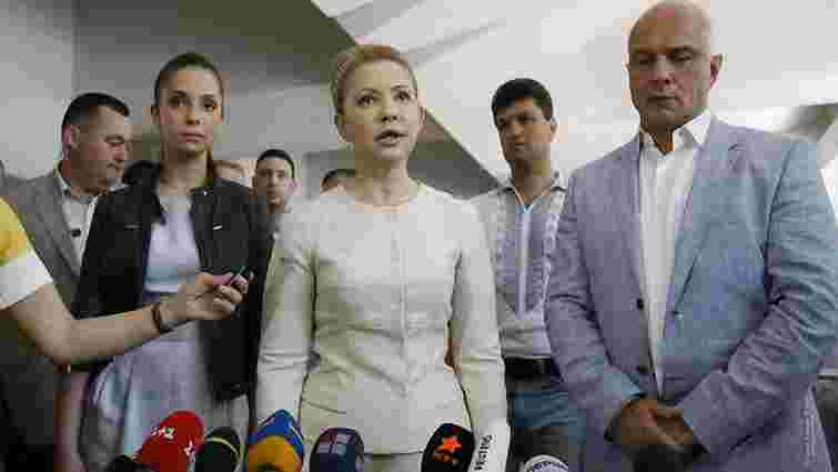 Тимошенко: Вибори відбулися, президент має зупинити війну