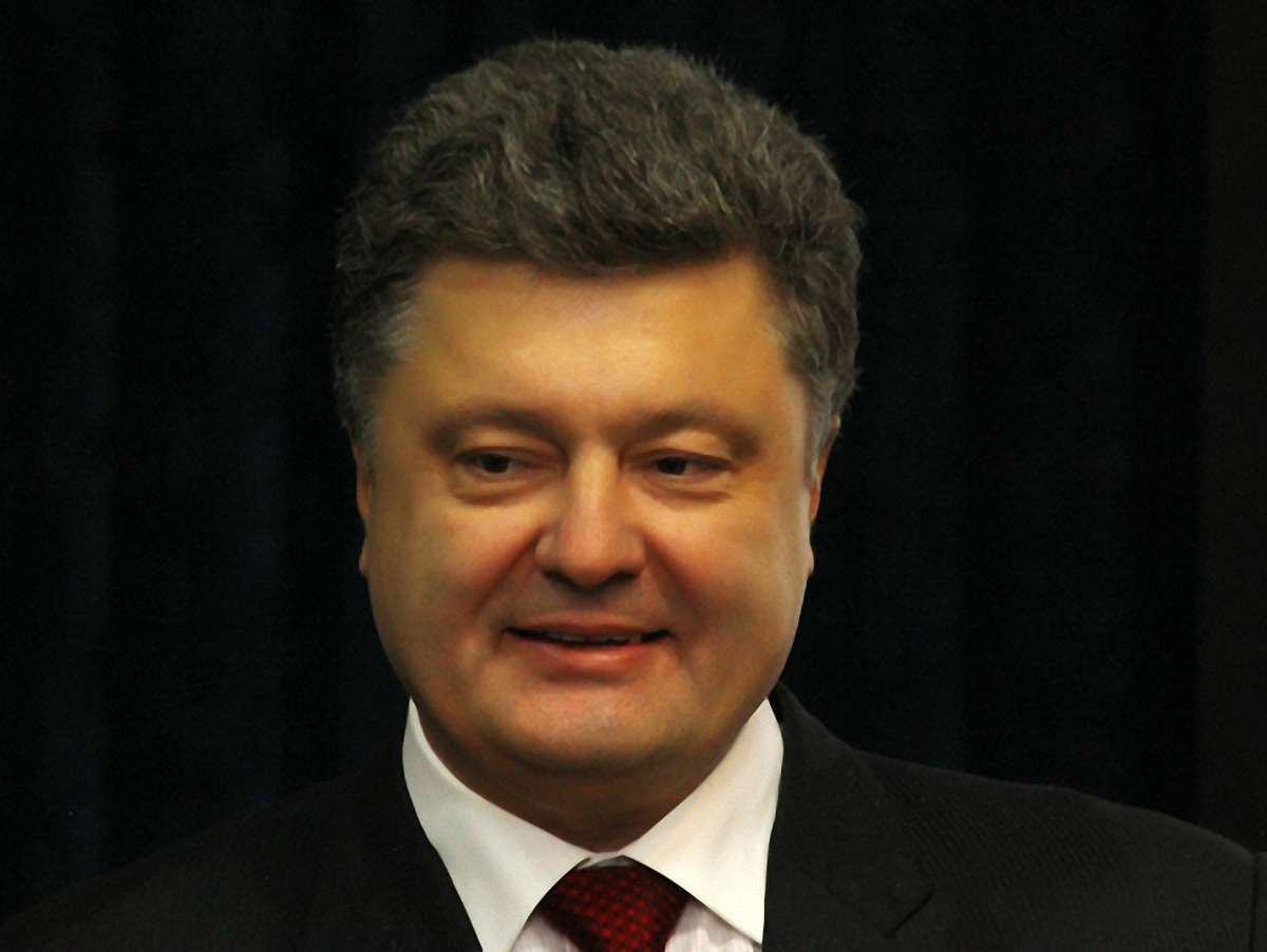 Опрацьовано половину протоколів: Порошенко набирає понад 50%