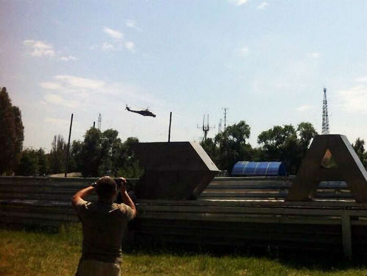 Силовики нанесли авіаудар по терористах у Донецькому аеропорту