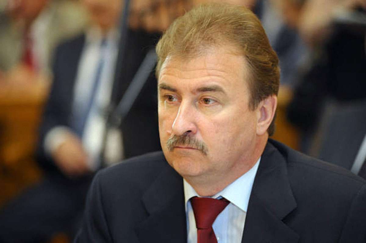 Самооборона Майдану напала на Олександра Попова