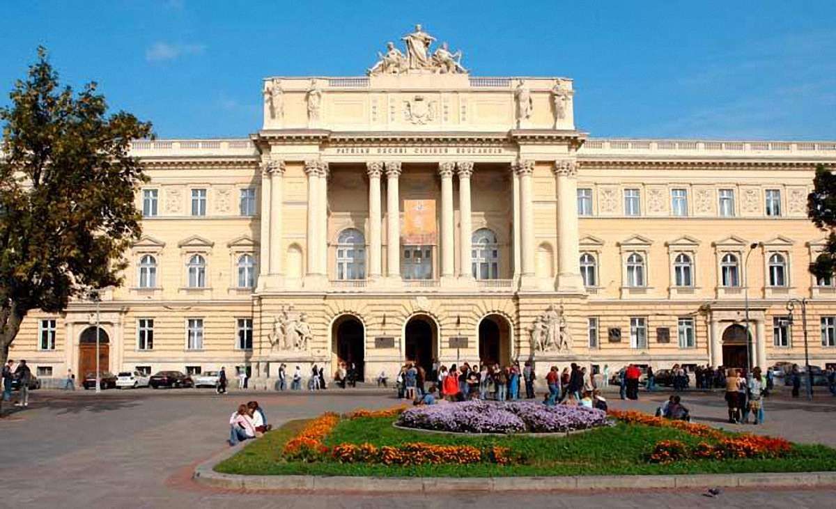 Абітурієнтам дали 10 днів