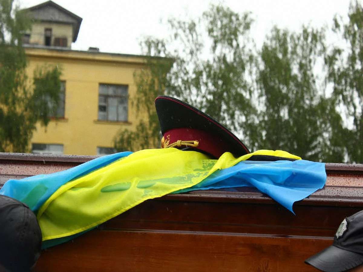 Герої не вмирають!