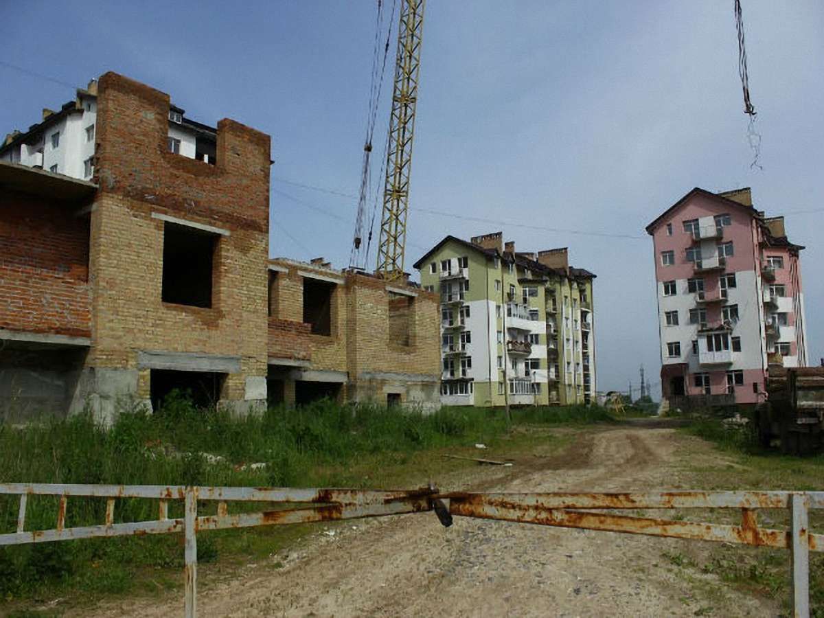 Квартирна авантюра Уварова