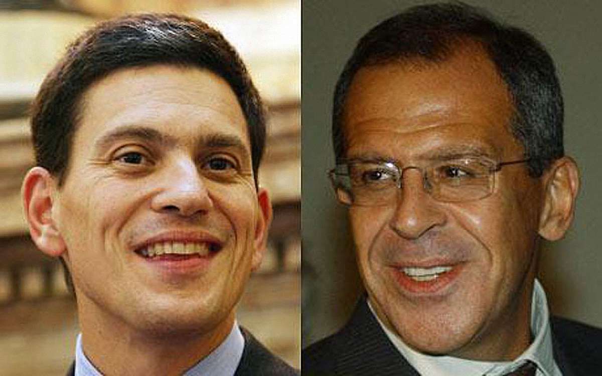 2008 року Лавров в стані істерики обматюкав главу МЗС Великобританії
