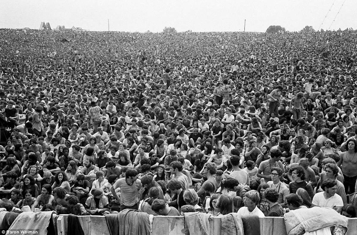 Про Вудсток та Woodstock
