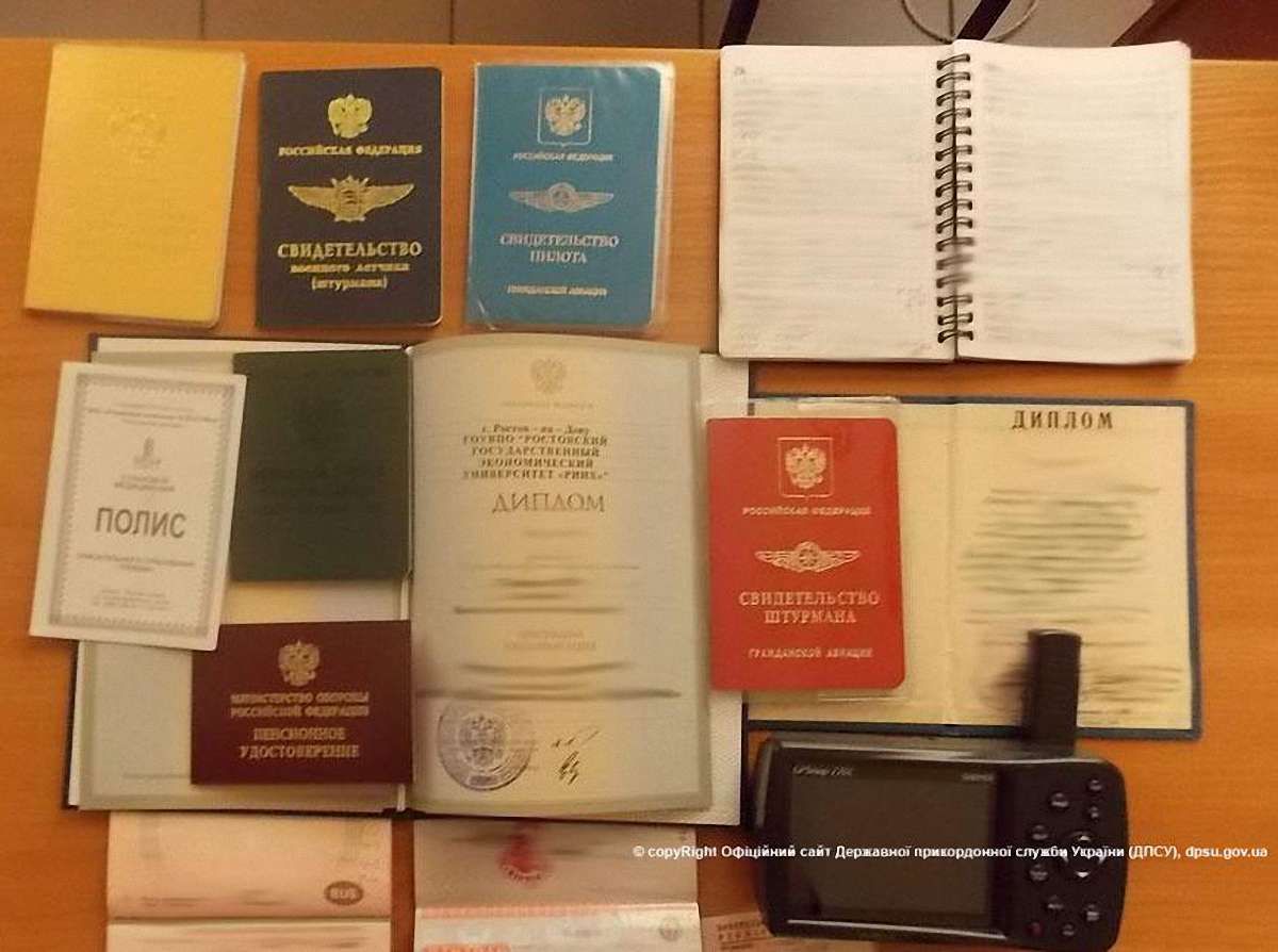 На кордоні митники не пропустили в Україну російського пілота