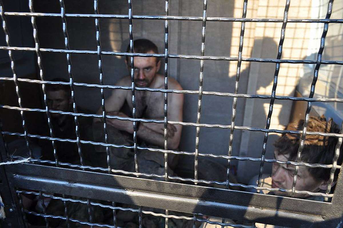 Полонені під Лисичанськом громадяни Росії розказали про так зване «ополчення»