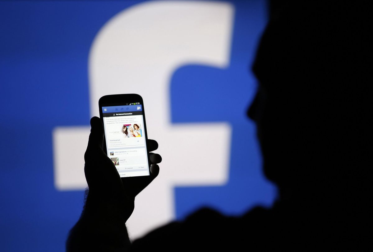 Facebook запускає функцію save