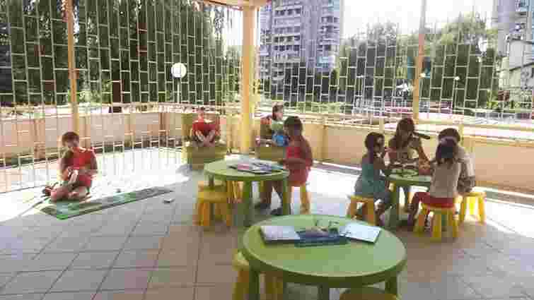 У центрі дитячого розвитку відкрилася бібліо-тераса