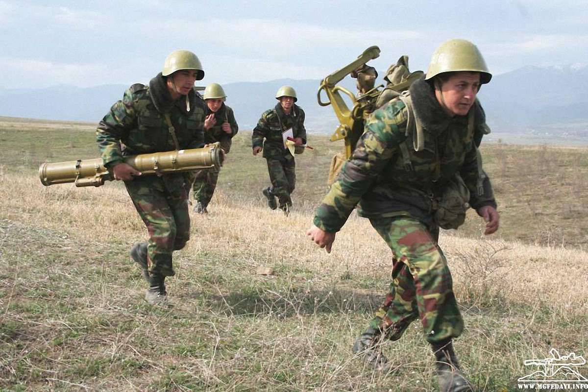Бойові сутички на кордоні Азербайджану і Вірменії