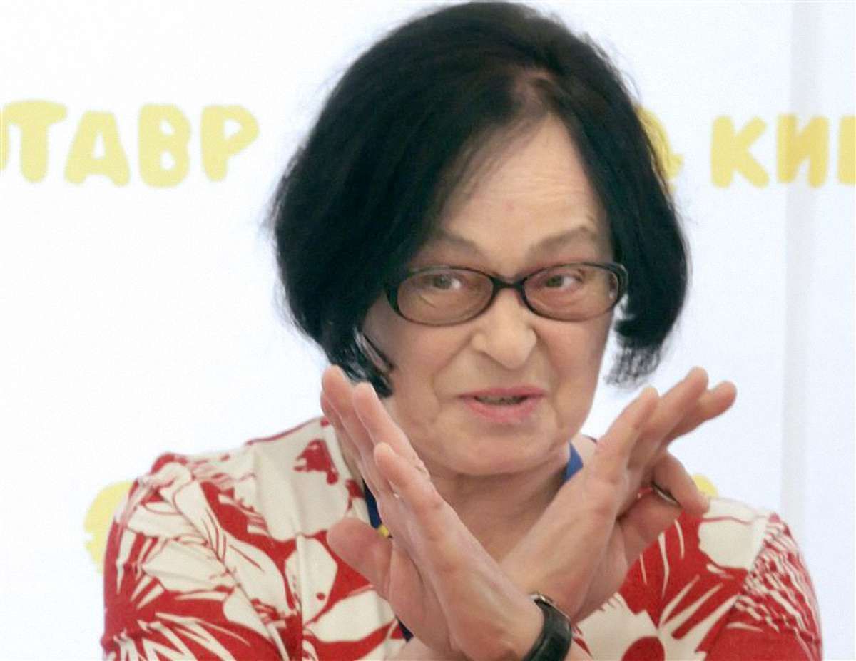 Кіра Муратова відмовилась брати участь у російському кінофестивалі