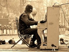 Війна проти культури, культура проти війни