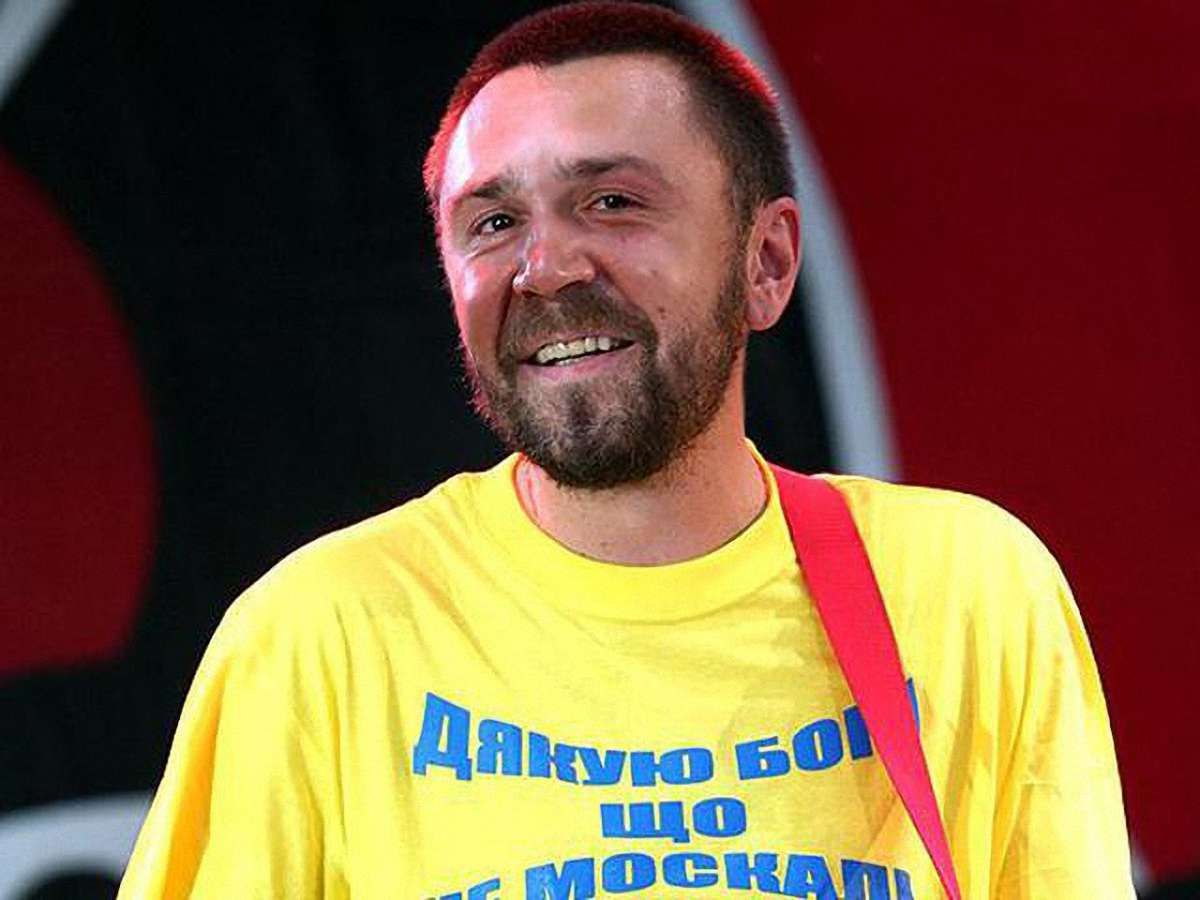 Лідер «Ленінграду» Шнур попрощався з  імпортними харчами піснею