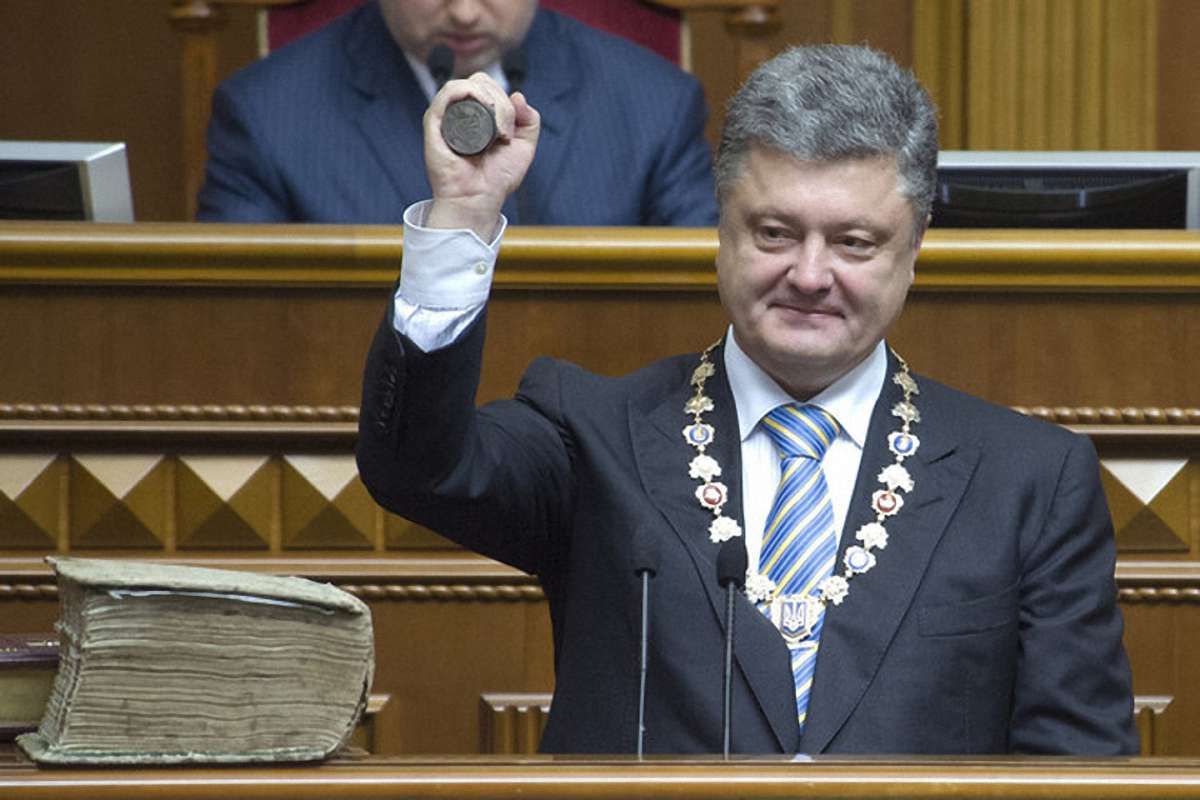Порошенко продасть свій бізнес через Ротшильдів