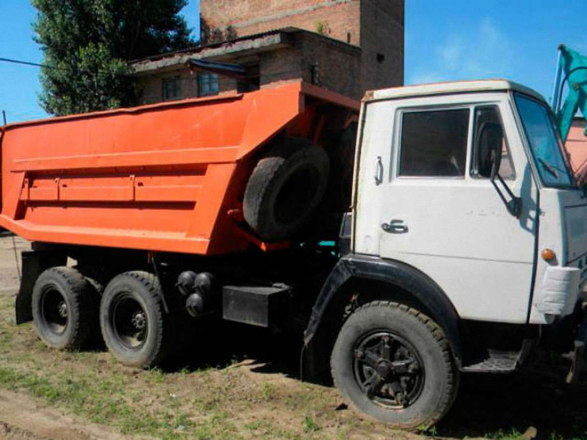 Двох мешканців Львівщини судитимуть за незаконний видобуток гравію