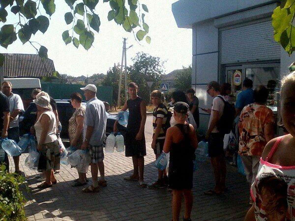 Наступ на Маріуполь зупинено, але в місті спостерігається паніка