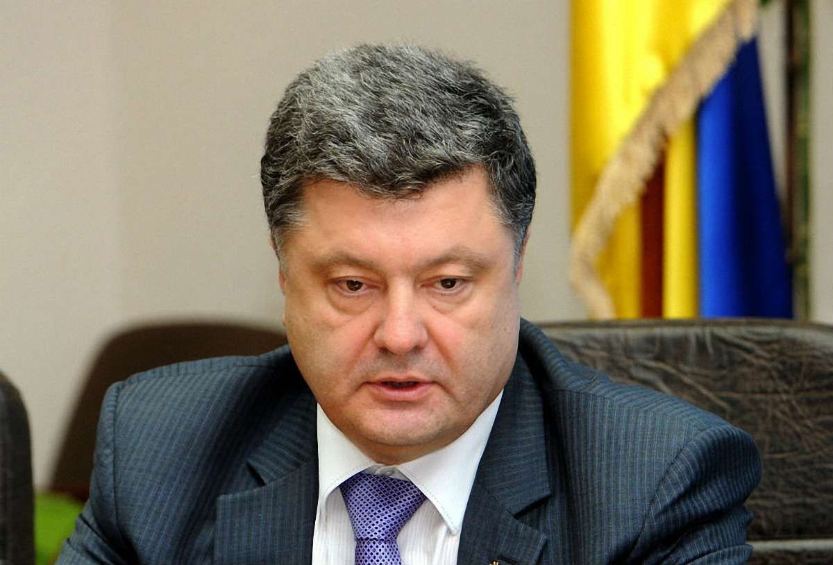 Україна здатна себе захистити, - Порошенко на засіданні РНБО