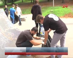 У Львові ремонтують скейт-майданчик