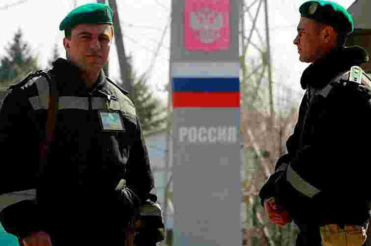 Російським прикордонникам пропонують воювати на Донбасі за 200 тисяч рублів