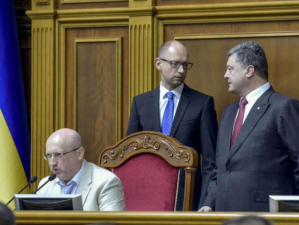 Яценюк і Турчинов підуть на вибори з Порошенком