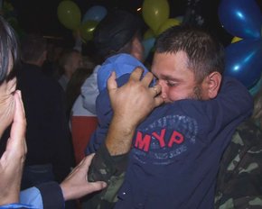 «На Донбасі місцеві комусь дзвонили і по нас відразу стріляли»