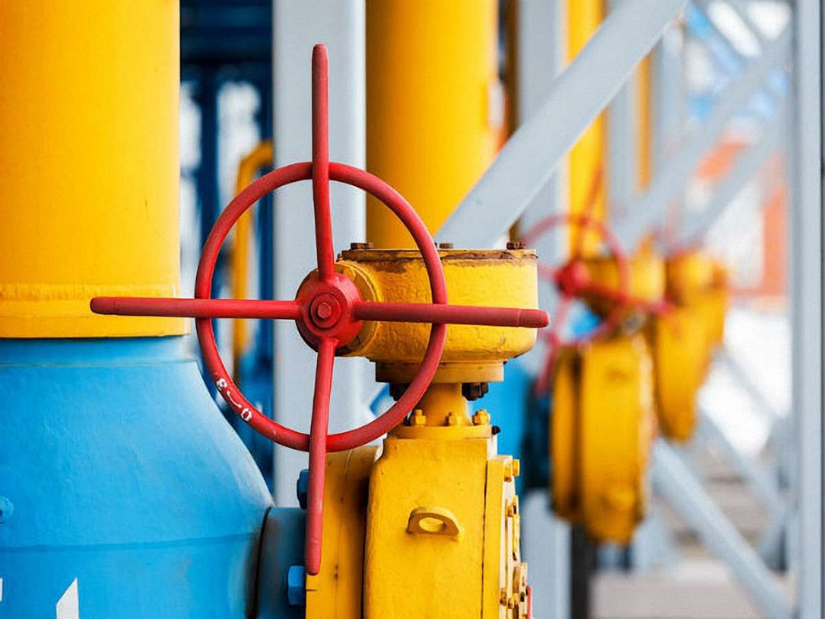 «Газпром» скоротив поставки газу до Польщі вже на 45%