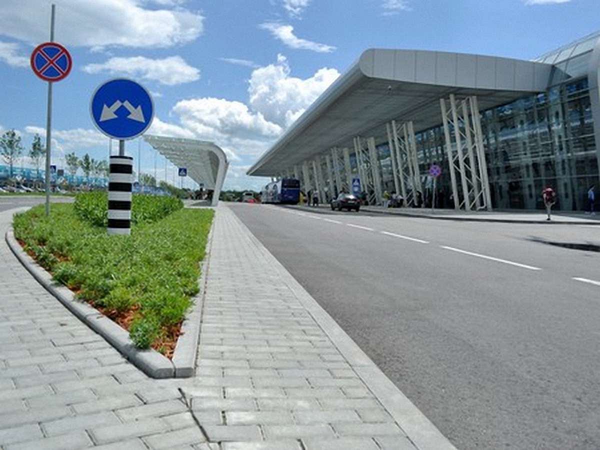 Львівський аеропорт відмовився від угоди з підозрілою фірмою