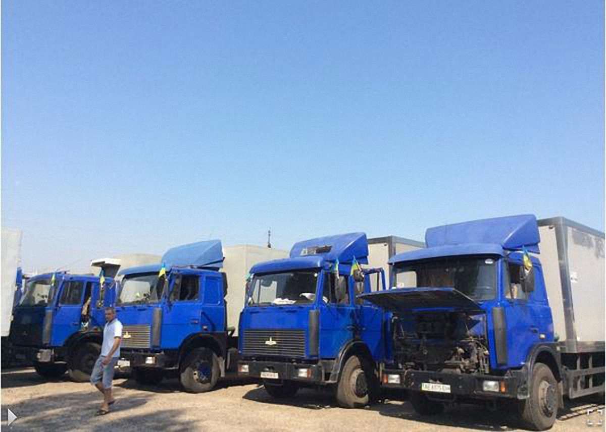 В Луганськ доставили перших 10 вантажівок з українською гуманітаркою, - Геращенко