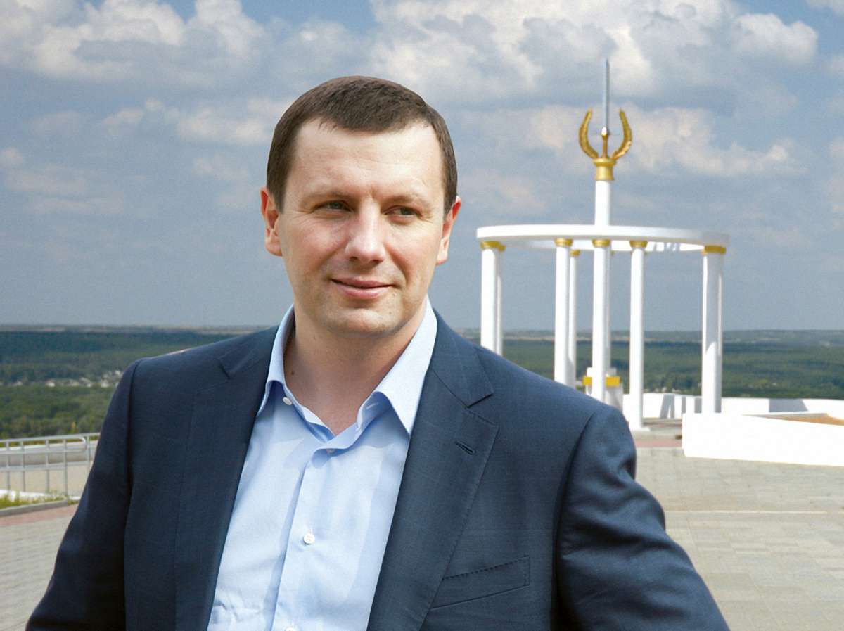 Чинний депутат Партії регіонів відкрито агітує за «Новоросію» у Лисичанську, - ЗМІ