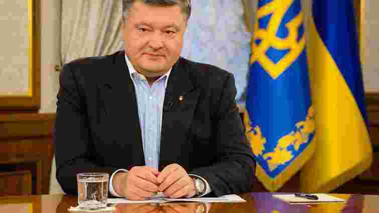 Порошенко заявив про створення оборонного рубежу на Донбасі